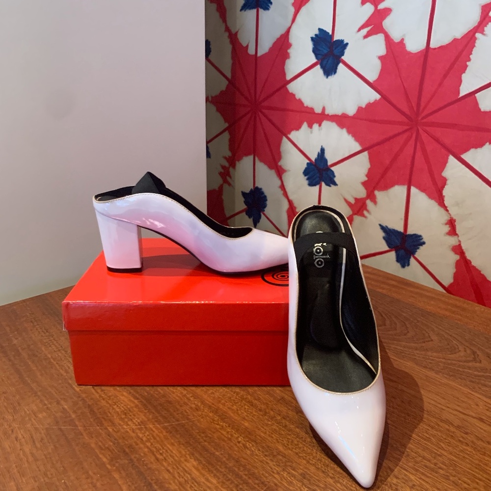Golo Carly Leather Slingback Pump